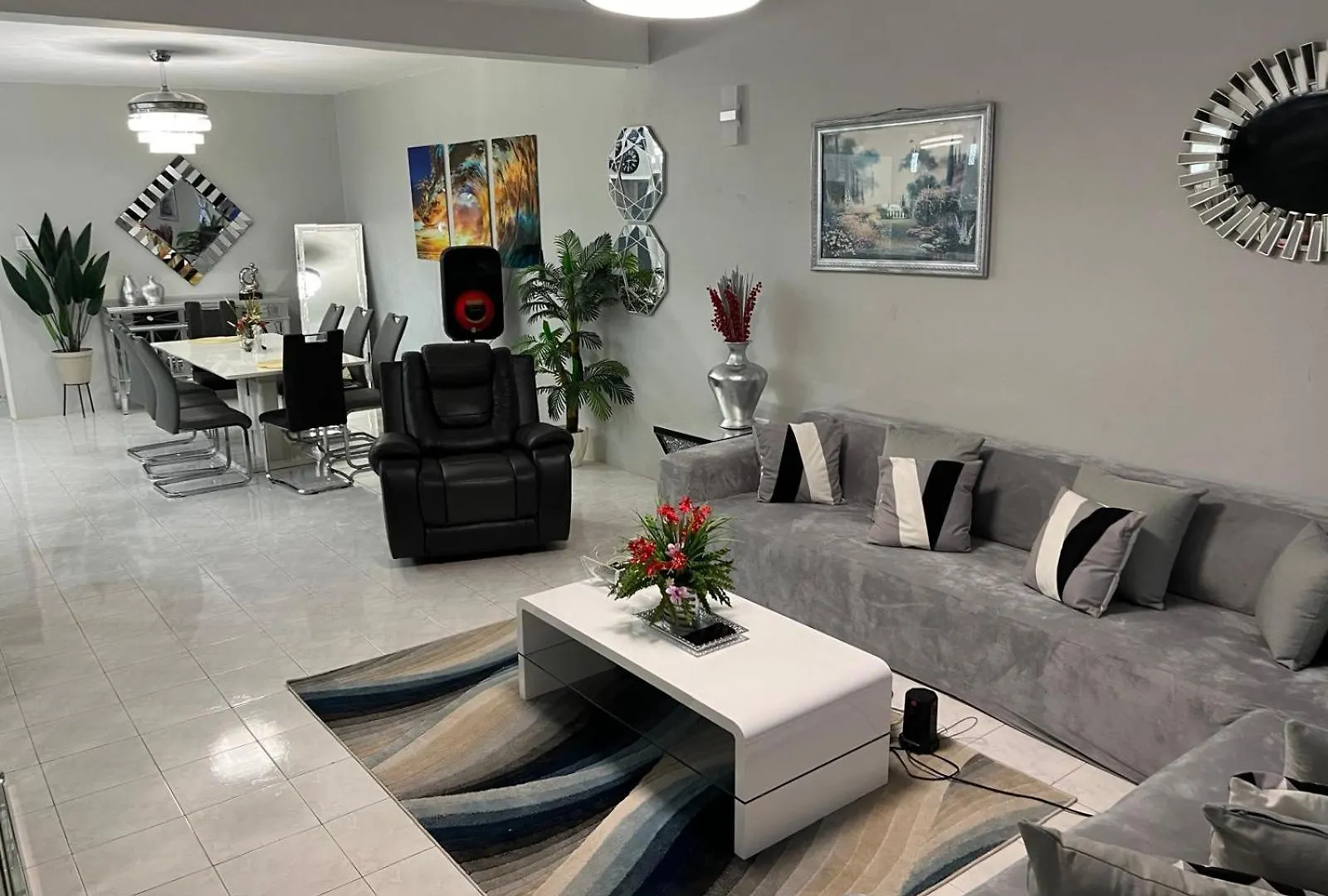 Gated 3 Bedroom In Tower Isle